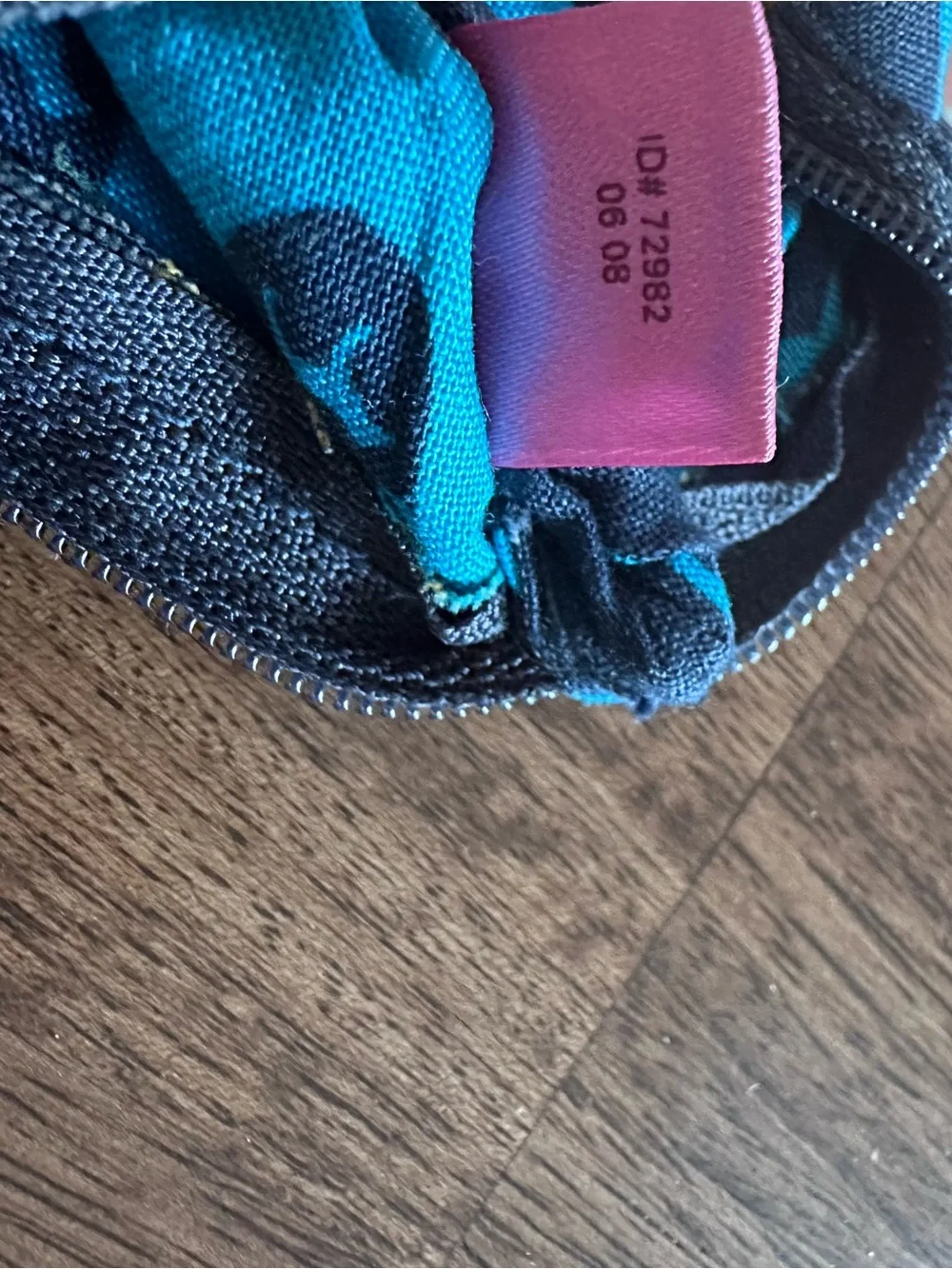 PINK Victoria's Secret Card Holder with Key Ring